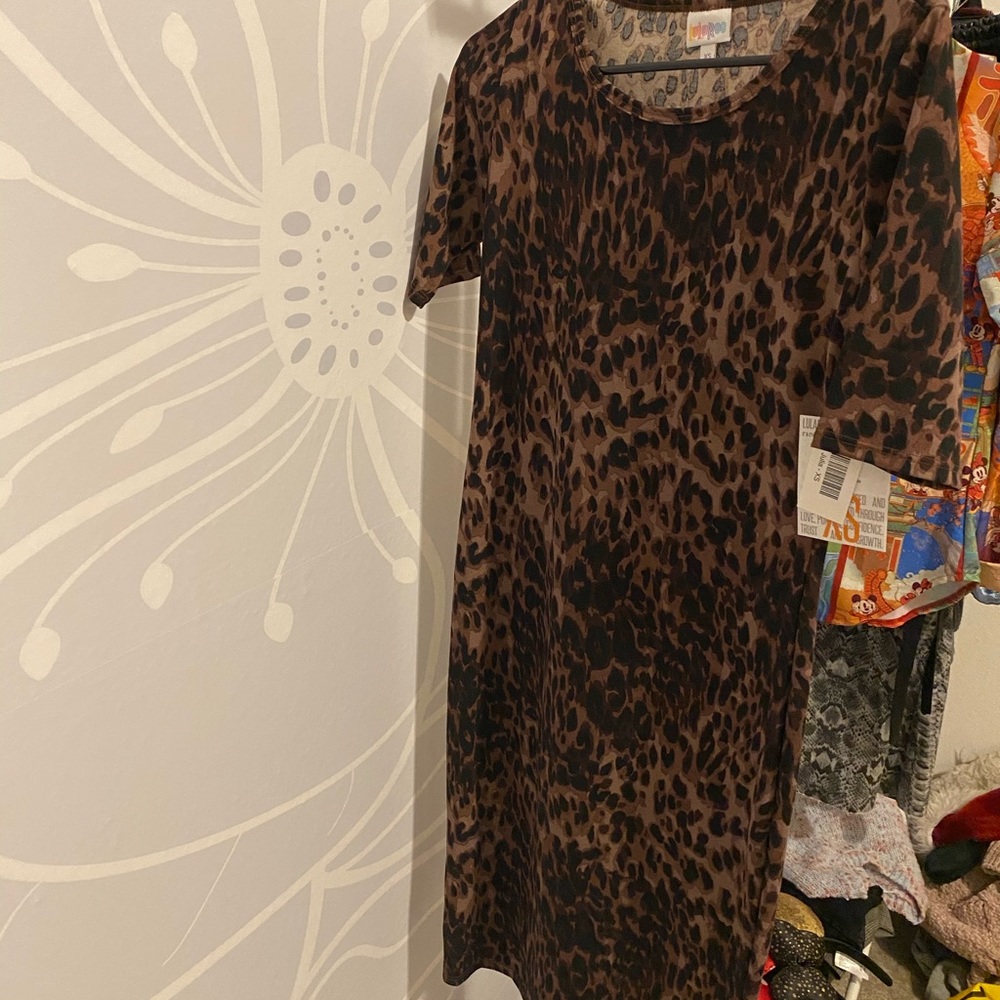 Leopard T-shirt dress